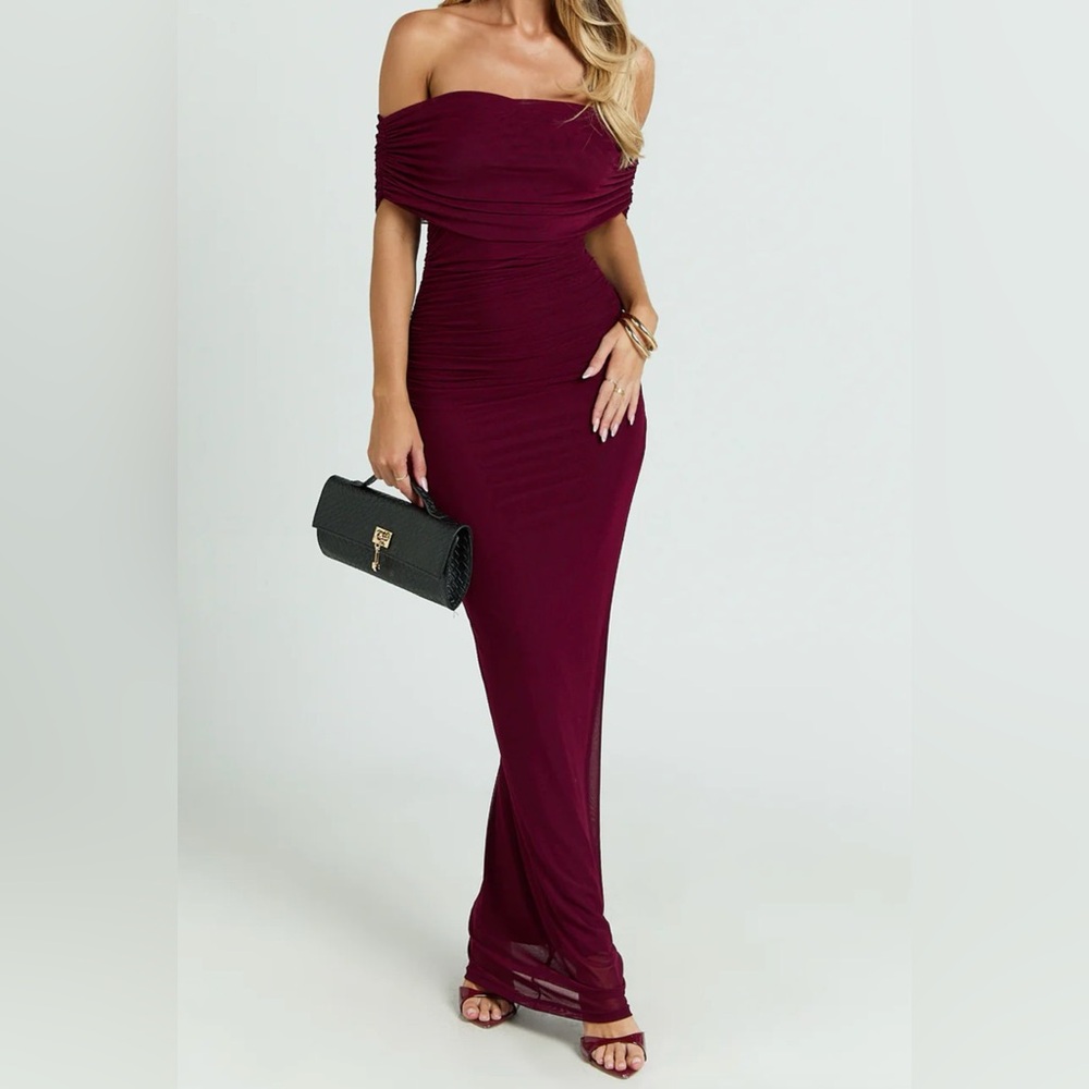 Showpo Off-Shoulder Burgundy Maxi Dress
